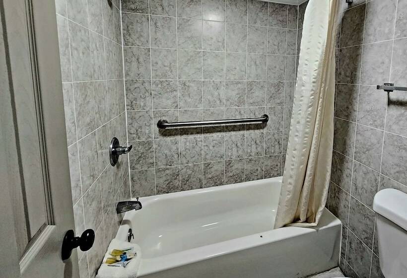 Номер Стандарт 2 Двуспальные Кровати, Days Inn By Wyndham Slidell