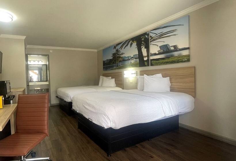 Номер Стандарт 2 Двуспальные Кровати, Days Inn By Wyndham Slidell