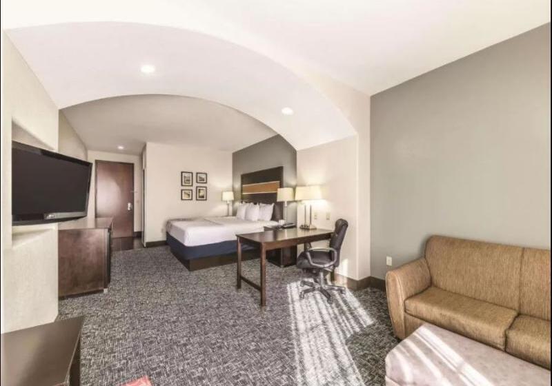 Номер Deluxe Кровать Кинг, La Quinta By Wyndham Tulsa   Catoosa