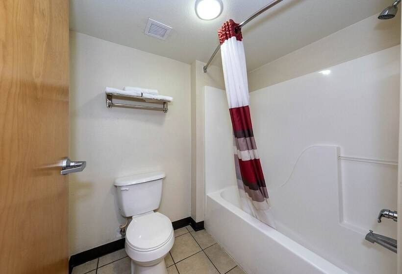 Номер Superior, Red Roof Inn & Suites Biloxi   Ocean Springs