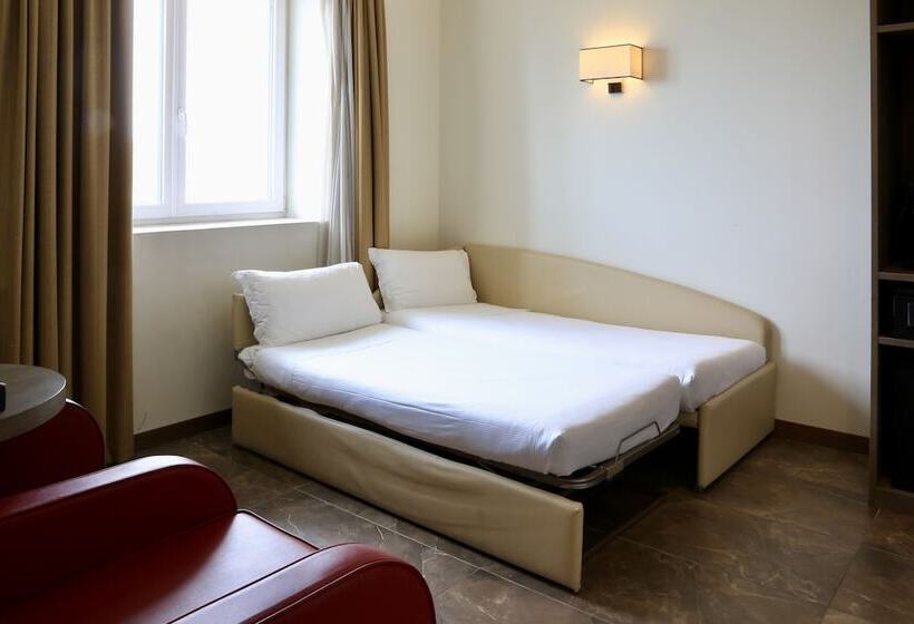家庭间, Klima Hotel Milano Fiere