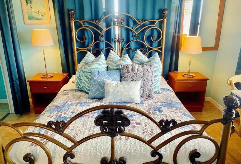 标准间, Ebb Tide Resort