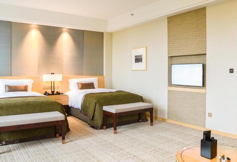 Номер Deluxe, Intercontinental Heilong Lake By Ihg