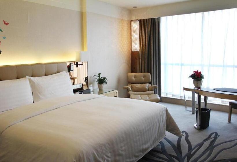 Номер Superior Вид на Реку, Pullman Linyi Lushang