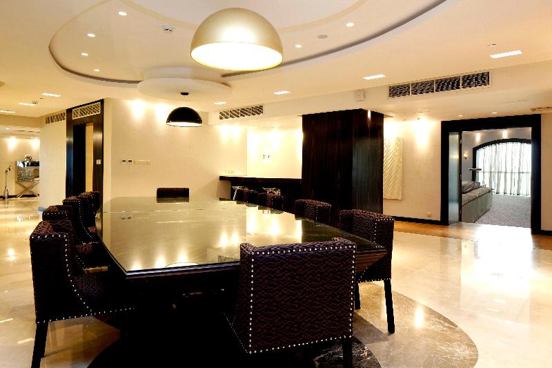 Люкс, Holiday Inn Meydan, An Ihg