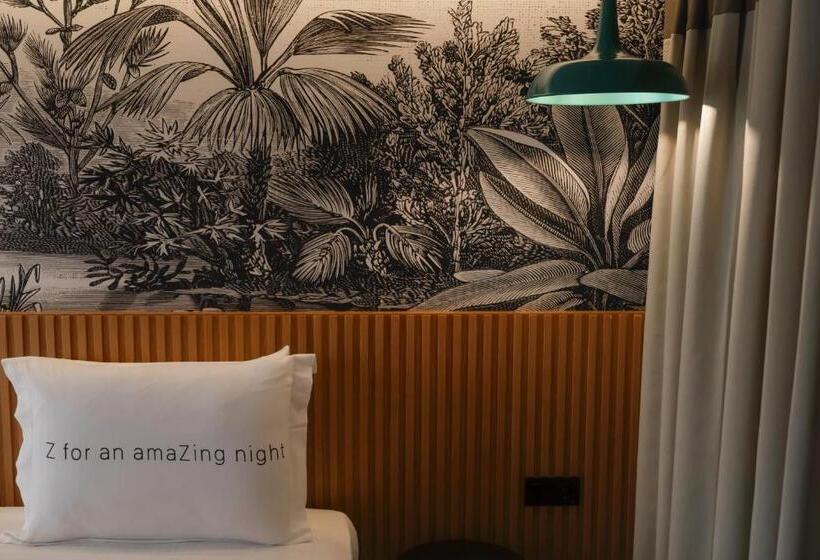 اتاق لوکس با چشم‌انداز, Zimmer Bosphorus