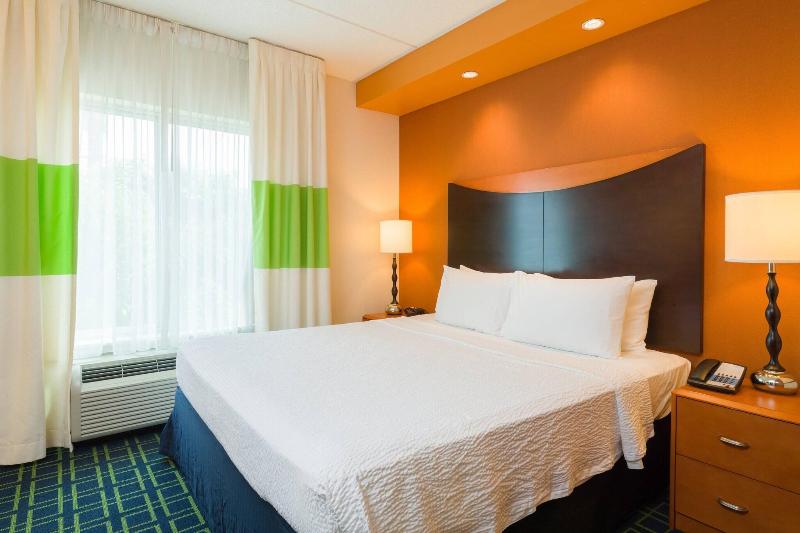 Студио Стандарт Кровать Кинг, Fairfield Inn & Suites Lock Haven