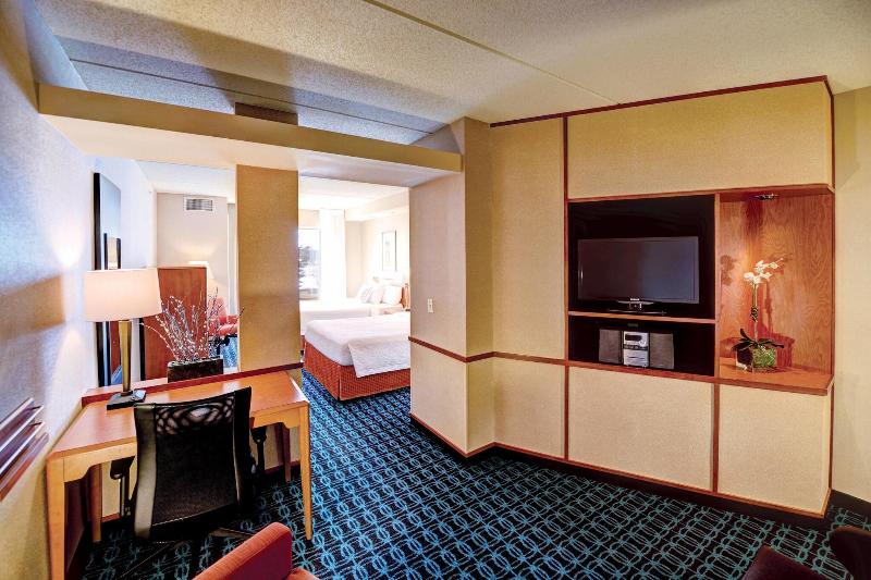 스탠다드 룸 퀸사이즈 침대, Fairfield Inn & Suites By Marriott Wausau