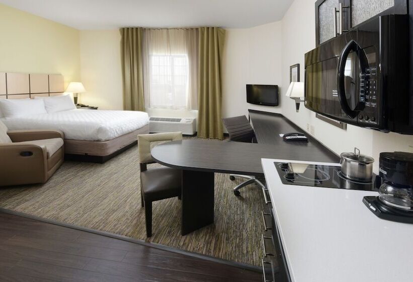 Студия Стандарт Двуспальная Кровать, Candlewood Suites Odessa, An Ihg