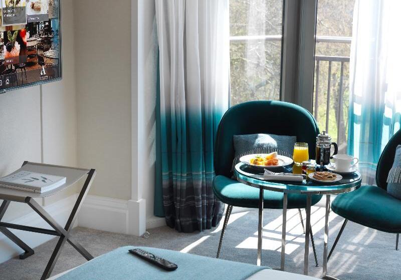 Номер Стандарт Вид на Парк, The Athenaeum Hotel & Residences
