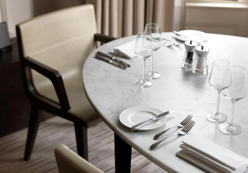 Апартаменты 1 Спальня, The Athenaeum Hotel & Residences