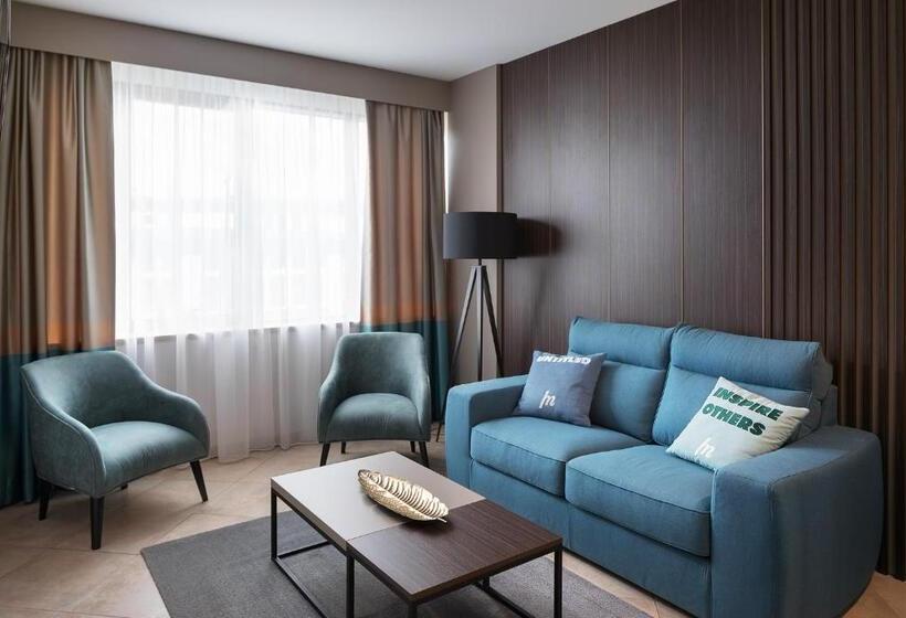 سوئیت با تخت بزرگ, Seepark Hotel Murten