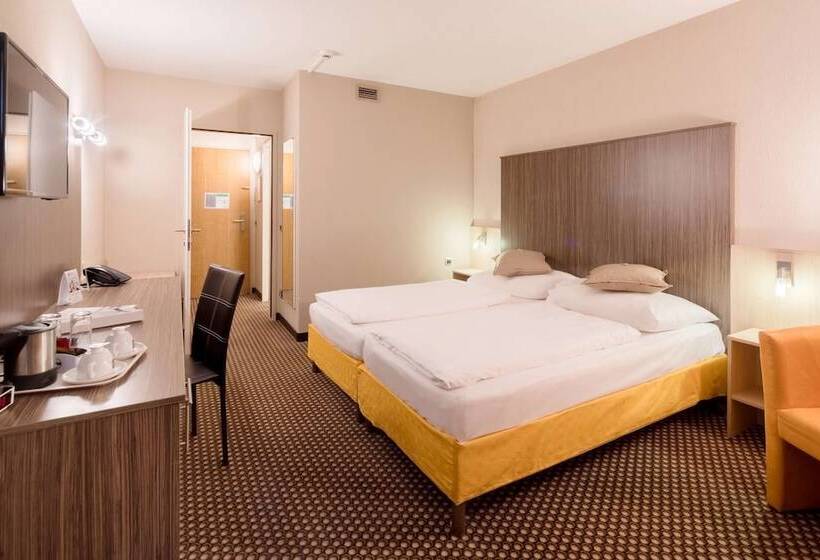 스탠다드 룸 더블 침대, Best Western Smart