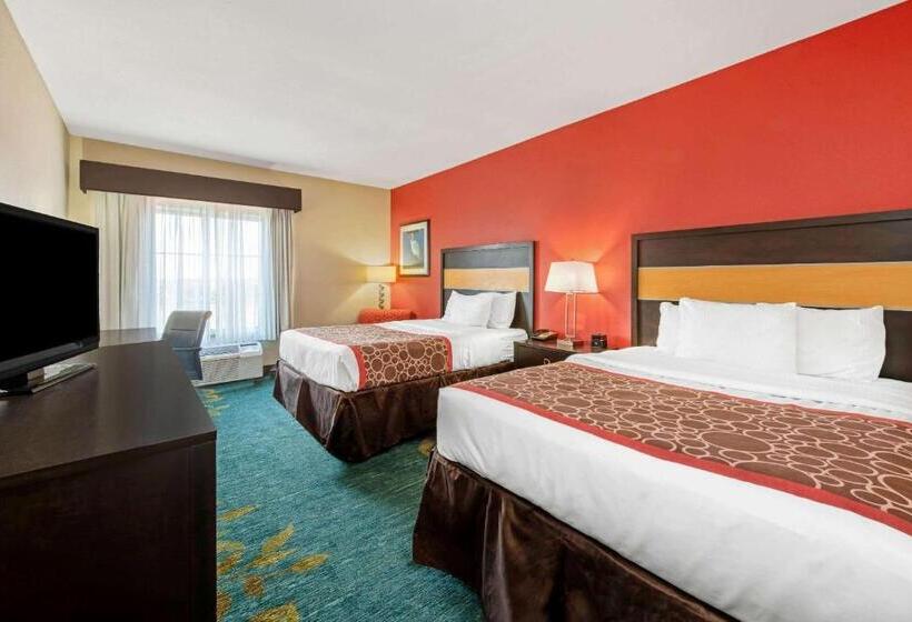 Номер Deluxe, La Quinta By Wyndham Leesville Ft. Polk
