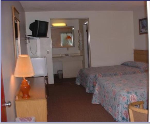 Номер Стандарт 2 Двуспальные Кровати, Port Lodge Motel