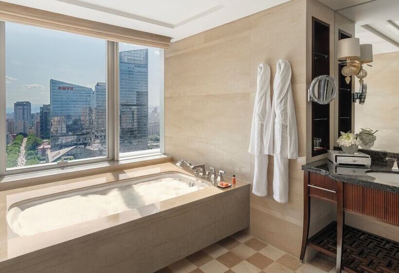 Номер Клуб, Four Seasons Hotel Beijing