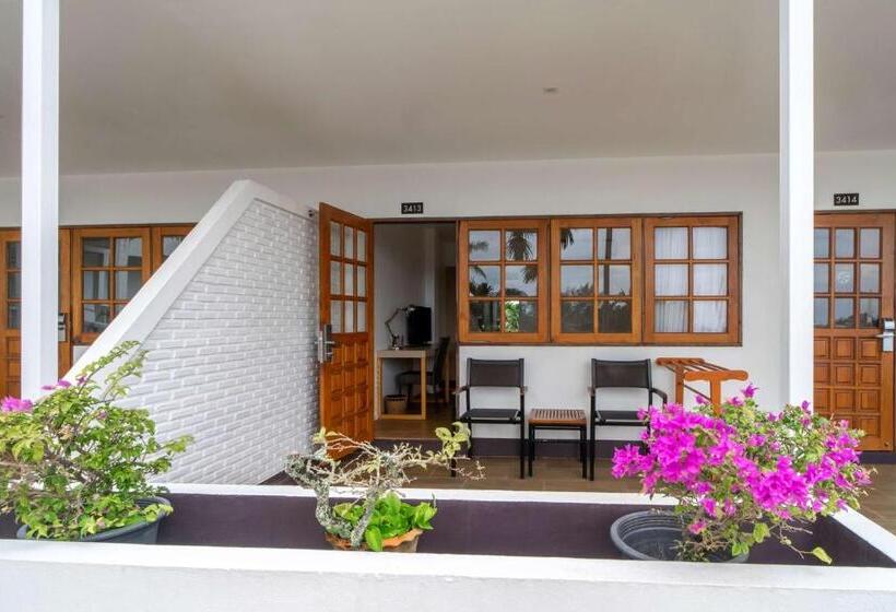 수피리어 룸 측면 바다 전망, Best Western Phuket Ocean Resort