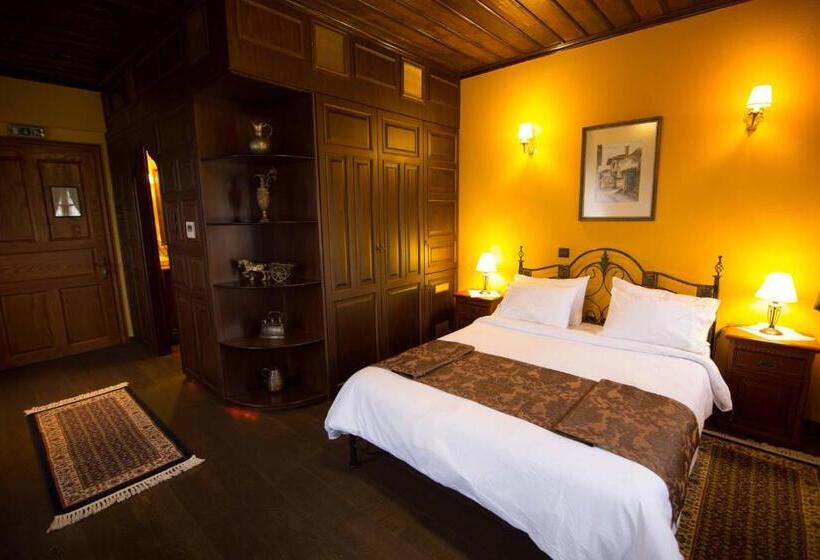 高级大房间, Estate Kalaitzis