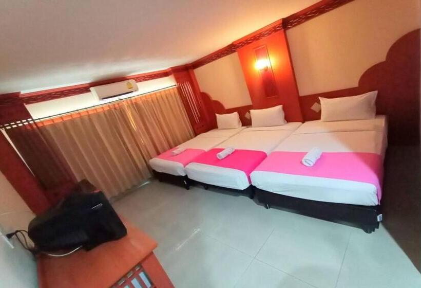 Номер Стандарт Трехместный, Poonsook Phitsanulok Hotel Sha Plus
