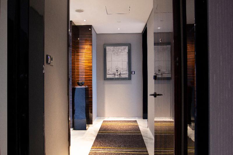 سوئیت با تخت بزرگ, Regent Shanghai Pudong   Complimentary First Round Minibar Per Stay   Including A Bottle Of Wine