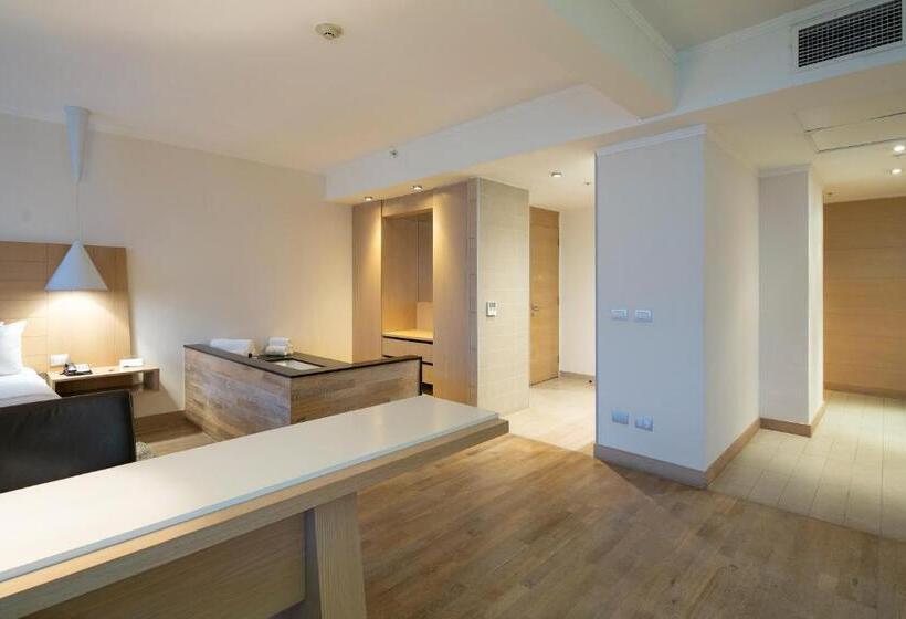 Президентский Люкс, Wyndham Concepcion Pettra