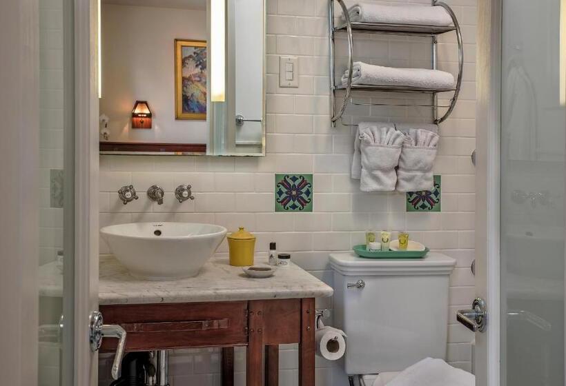 스탠다드 룸 킹사이즈 침대, The Avalon Hotel In Catalina Island