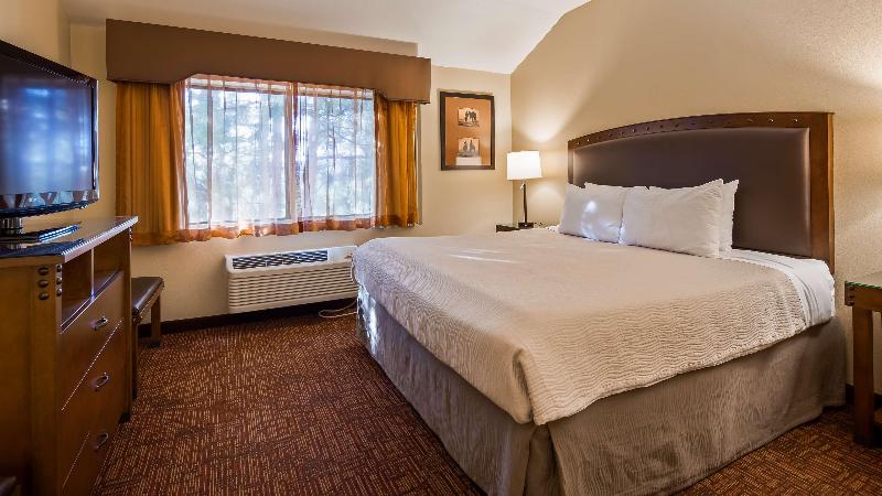 キングサイズベッドのスイートルーム, Quality Inn & Suites Belmont Route 151