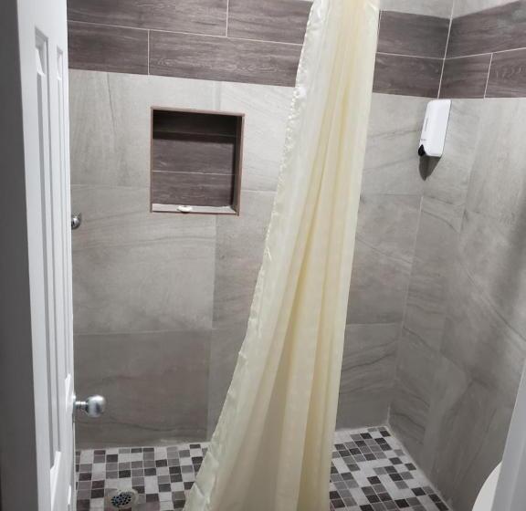 Люкс Кровать Кинг, Cotulla Executive Inn