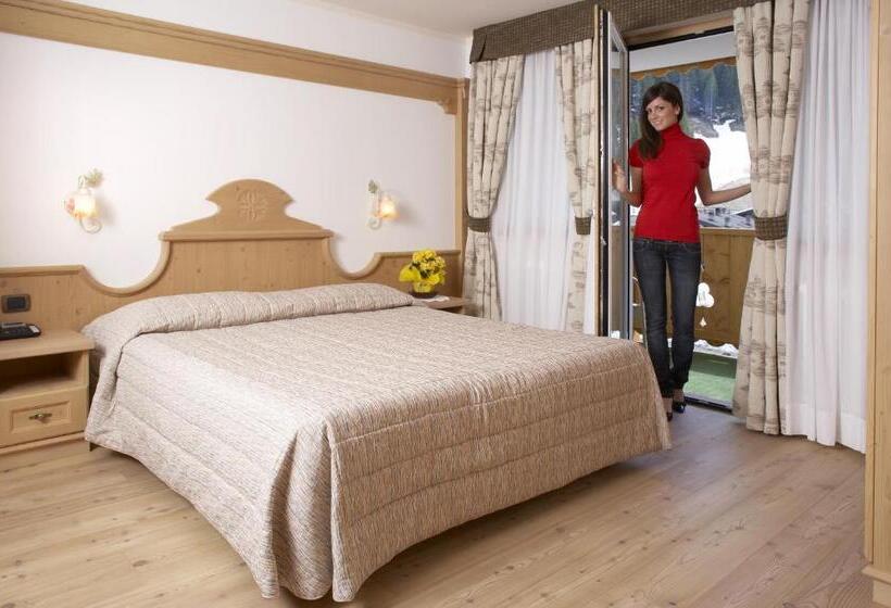 발코니 수피리어 룸, Wellness Hotel Lupo Bianco