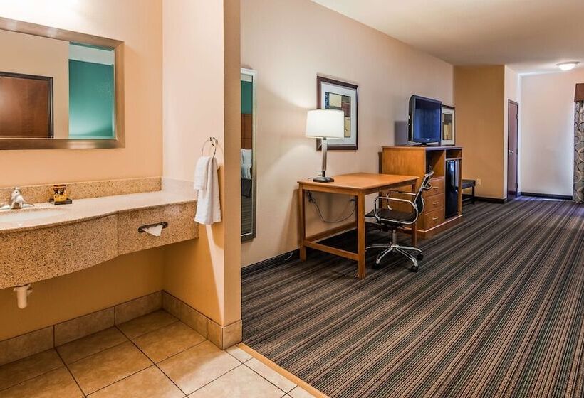 Люкс, Best Western Plus Seminole Hotel & Suites