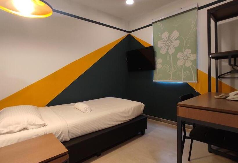 Номер Стандарт Индивидуальный, Smile Hotel C180 Cheras Selatan