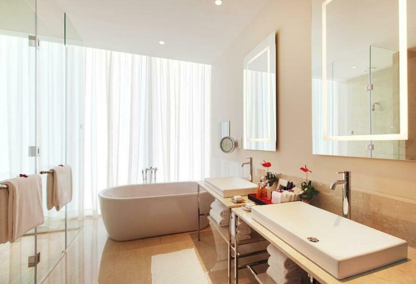 Номер Deluxe Вид на Город, Anantara Downtown Dubai