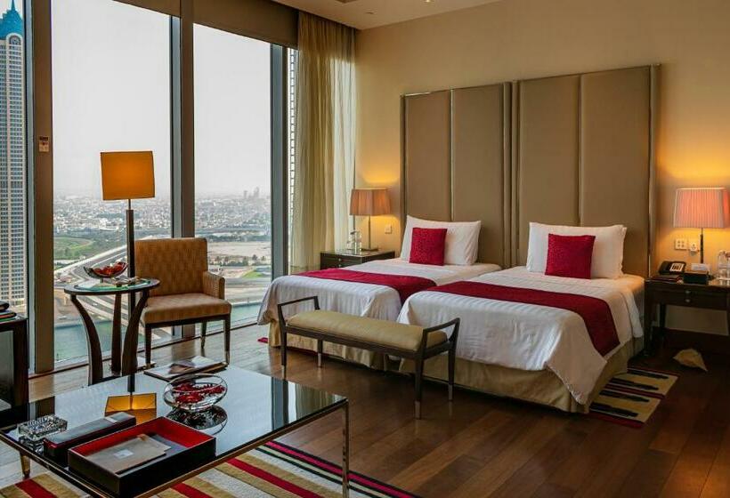 Номер Премиум, Anantara Downtown Dubai