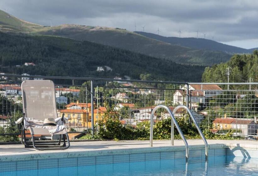 Дом 4 Спальни, Casa Fundeira   Quinta Dos Esconhais