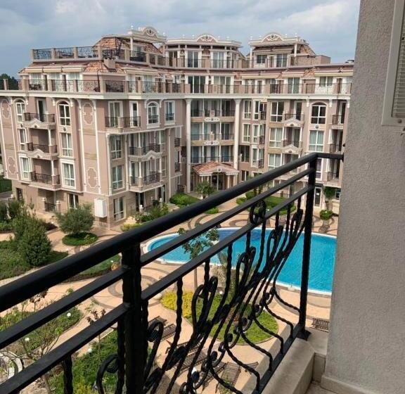 آپارتمان 2 خوابه, Apart Hotel Dawn Park