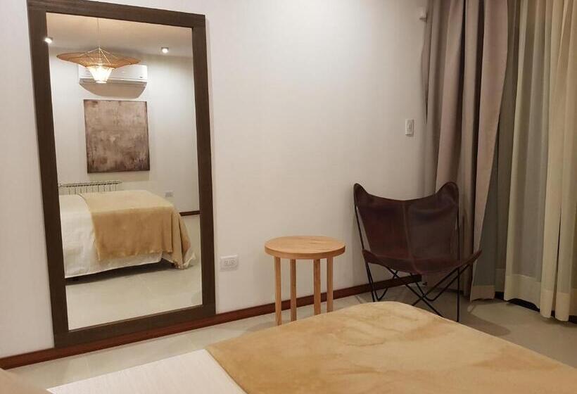 豪华房间, Favre Suites