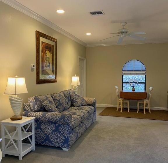 Стандартный Номер Кровать Кинг, Paradise Found   Private Oasis With Heated Pool On Marco Island