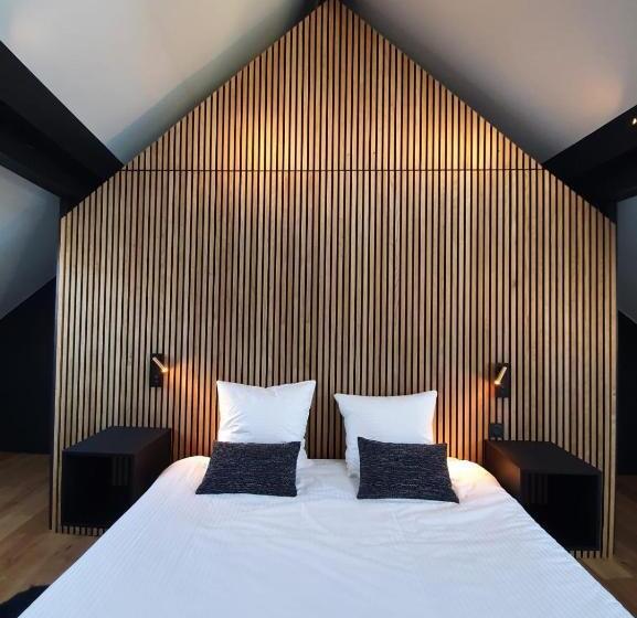 带按摩浴盆的套房, James Résidence & Spa