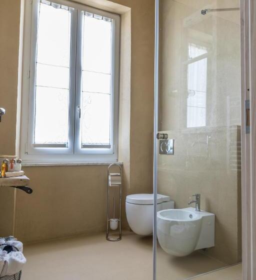غرفة قياسية مطلّة علي البحر مزوَّدة بشُرفة, Agriturismo Belvedere 9