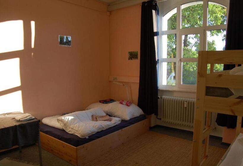 Семейный Номер Совместный Санузел, Oberzent Hostelstyle Nur Für Aktive Touristen