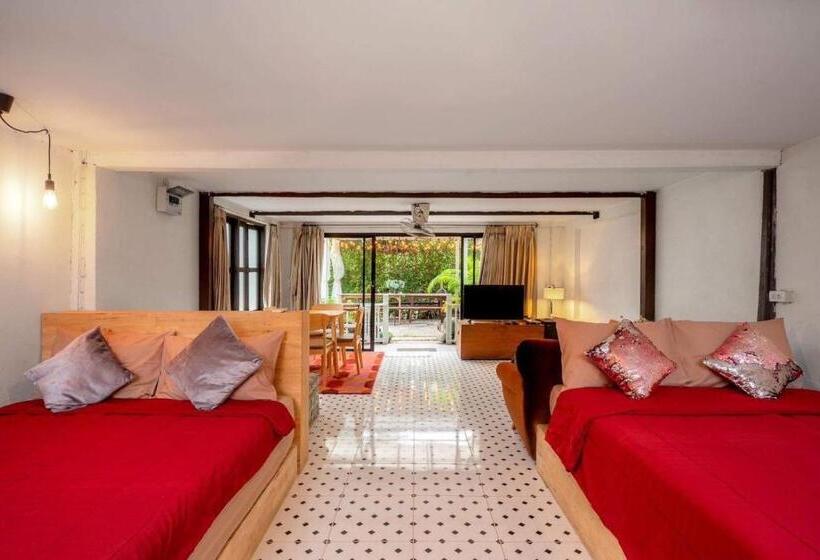 패밀리 룸, Secret Garden Pool Villa