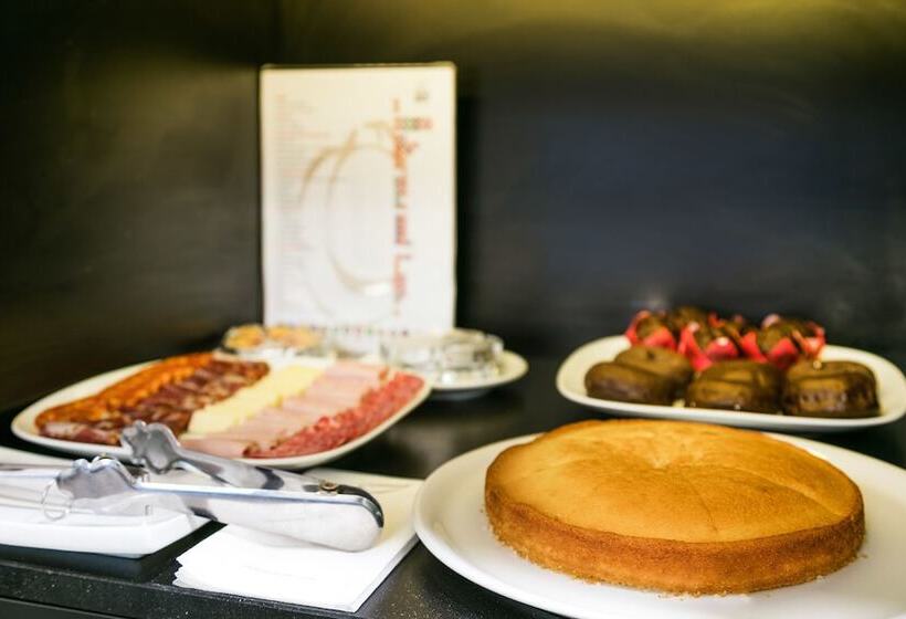 اتاق استاندارد یک نفره, Abba Jazz Hotel Vitoria