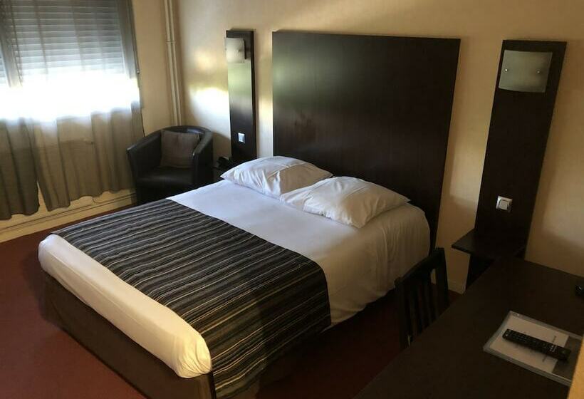 اتاق استاندارد یک نفره, Adonis Lyon Est Hôtel Artys