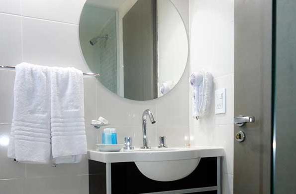 آپارتمان یک خوابه با دری مشترک که هال را جدا می کند., Platino Termas All Inclusive