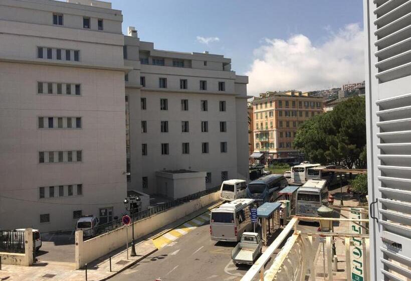 Superior Kamer, Riviera