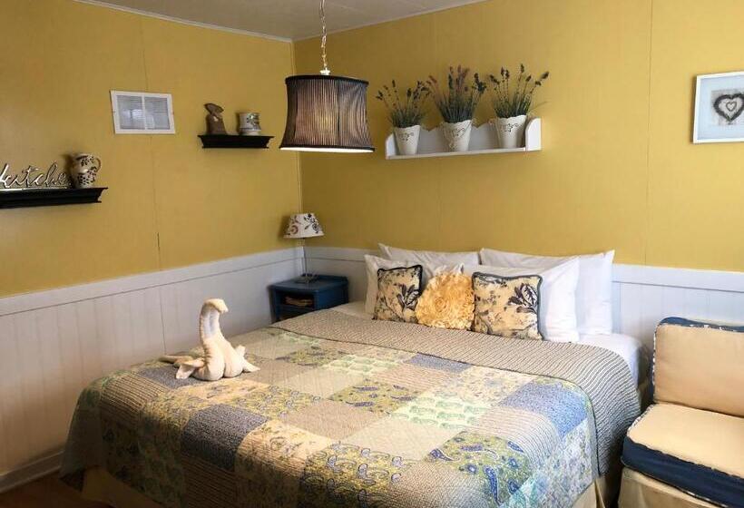 キングサイズベッドのスタンダードルーム, The Rex Motel At Niagara Falls