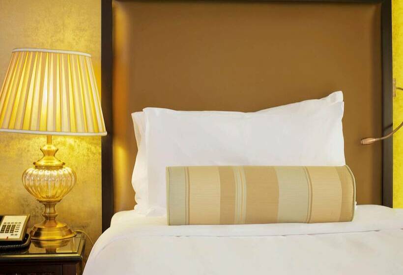 주니어 스위트, Pullman Resort Al Marjan Island