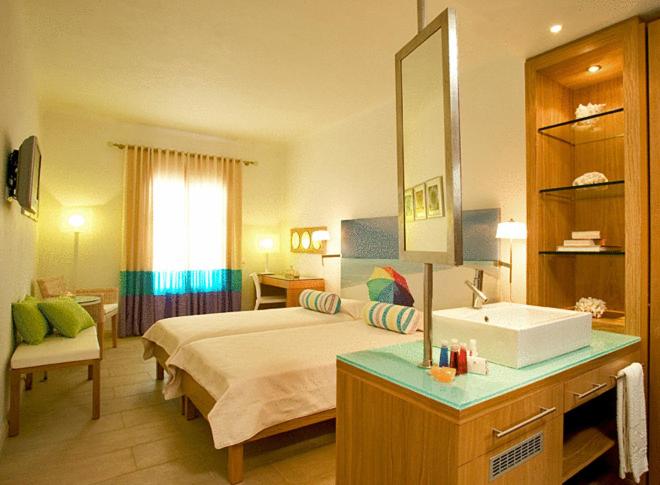수피리어 룸, Petasos Beach Resort & Spa   Small Luxury Hotels Of The World