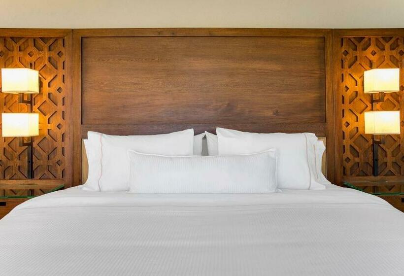 سوئیت جونیور با تخت بزرگ, The Westin Puntacana Resort