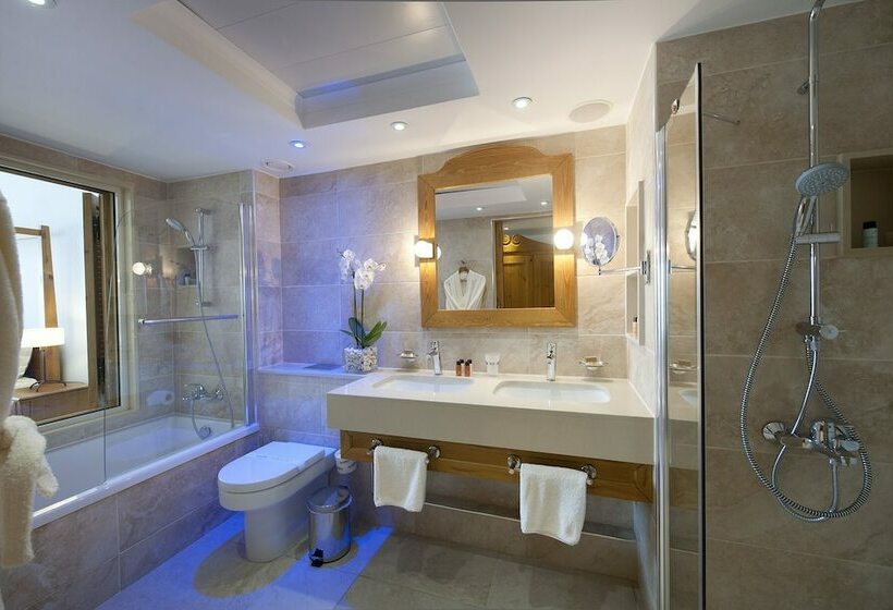 Полулюкс Одноместный с Террасой, Olympic Lagoon Resort Paphos